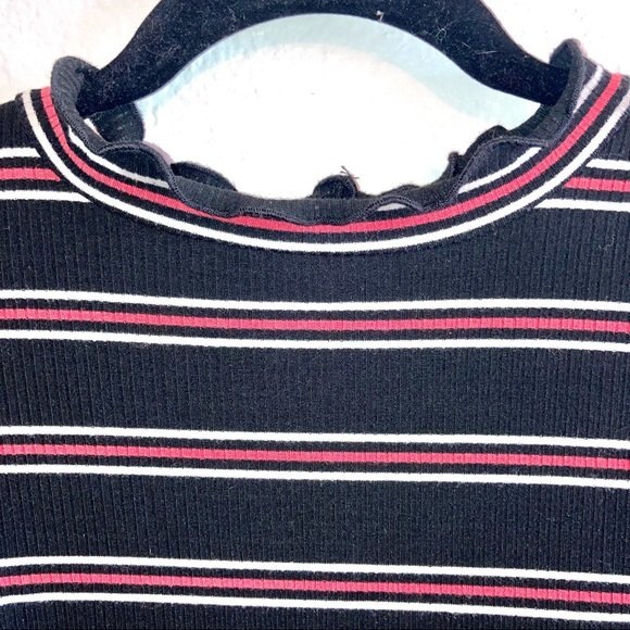 Torrid Striped Henley Top Size 2X - Picture 5 of 10
